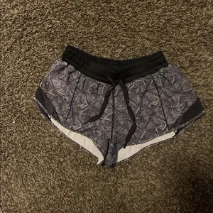 Lulu shorts size 6
